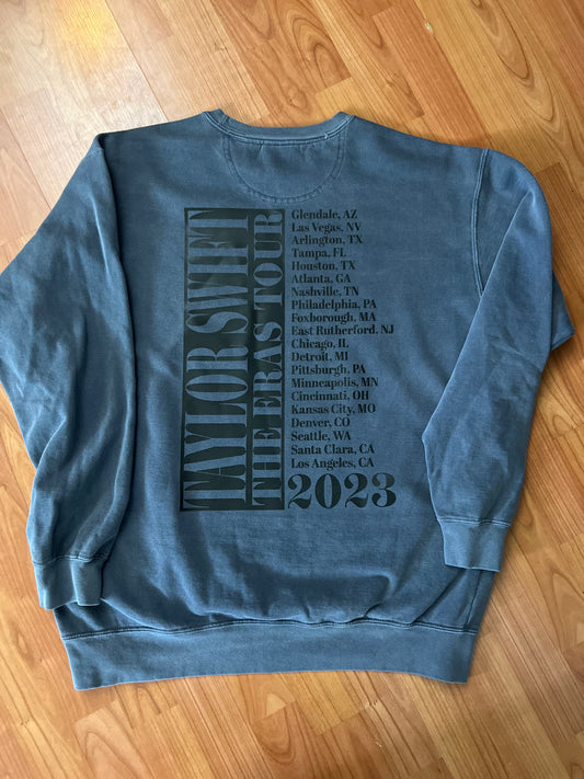 Fan-Made Tour Crewneck!  -Comfort Colors Crewneck - 2 Peas Tees